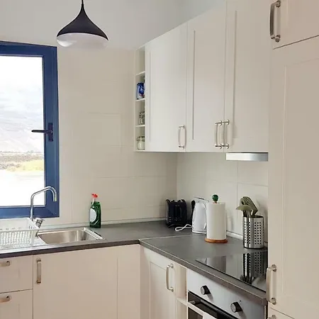 Vakantiehuis The White House Orzola